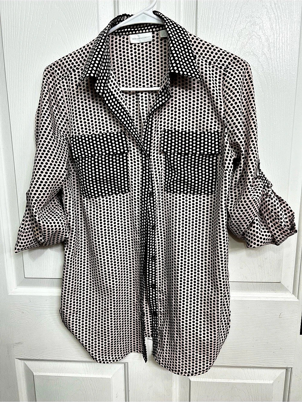 New York & Company Polka Dot Button Down Top in Black & Pink Like New